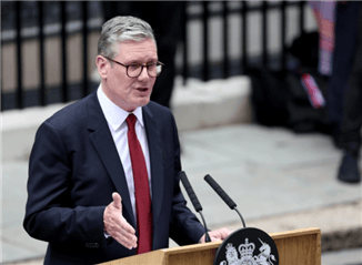 英国宣称要建12艘核潜艇