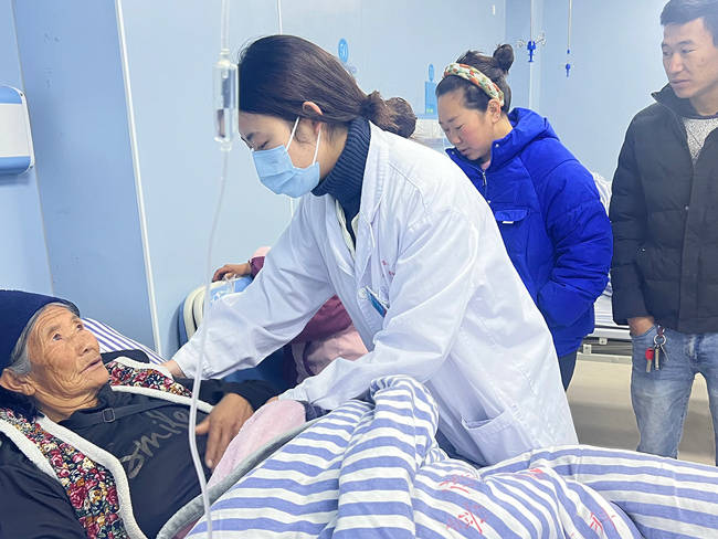 四川省第四人民医院内分泌科医生吴昭华：去喜德，管好沉默的内分泌疾病