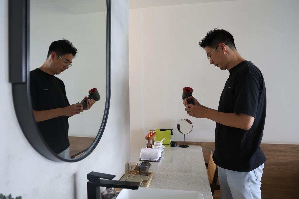 学历不应该是枷锁!中科院博士辞职开民宿,年营收400万,从高材生到成功创业者