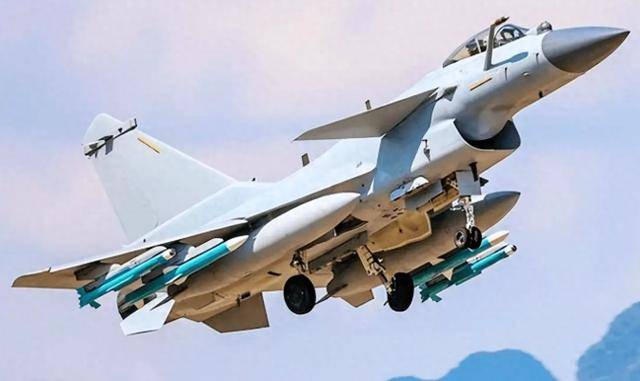 100多国见证！巴总理致谢中国，现场更新空战战绩，印度反应亮了